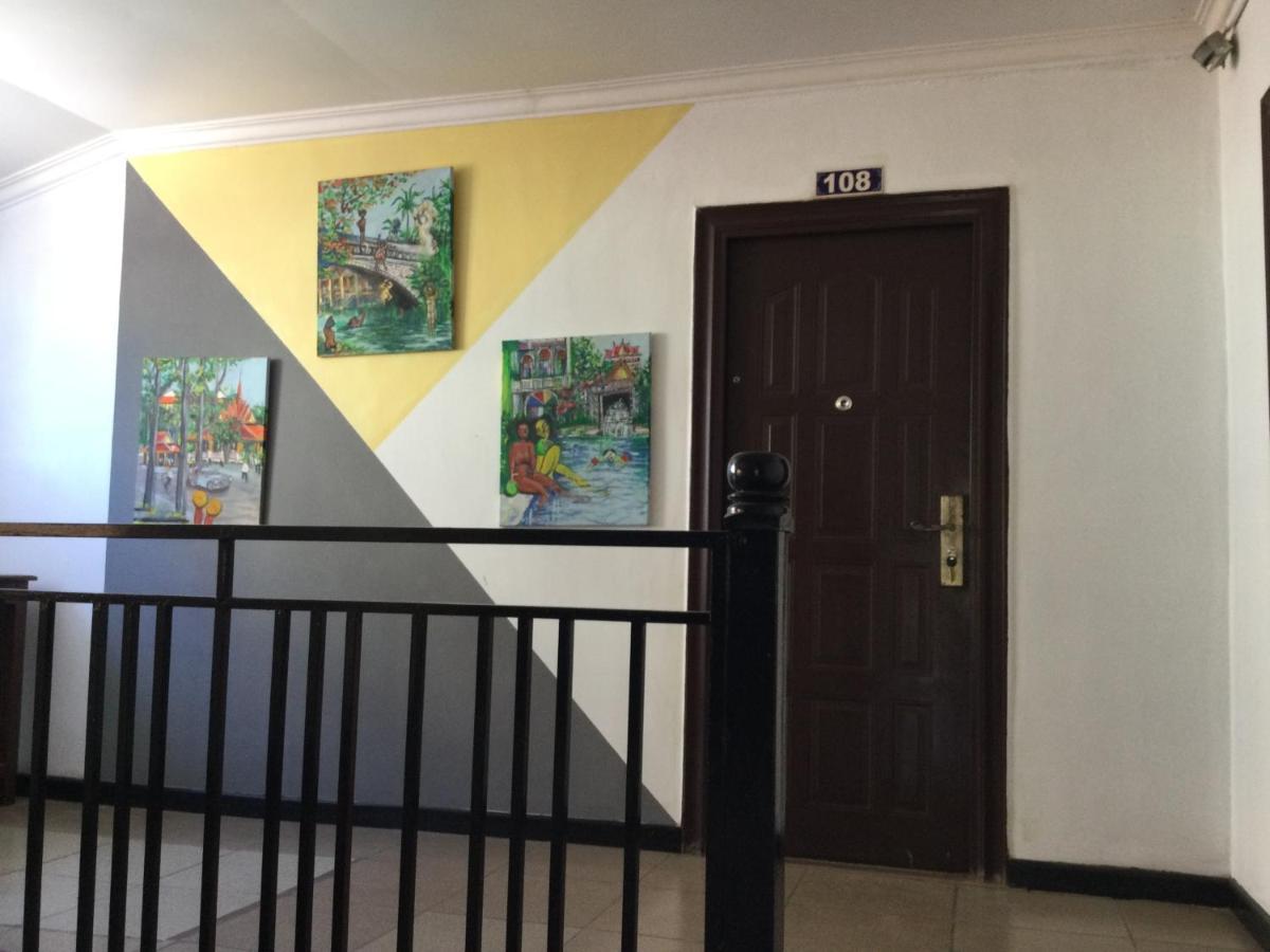 White Monkey Hotel Siem Reap Bagian luar foto