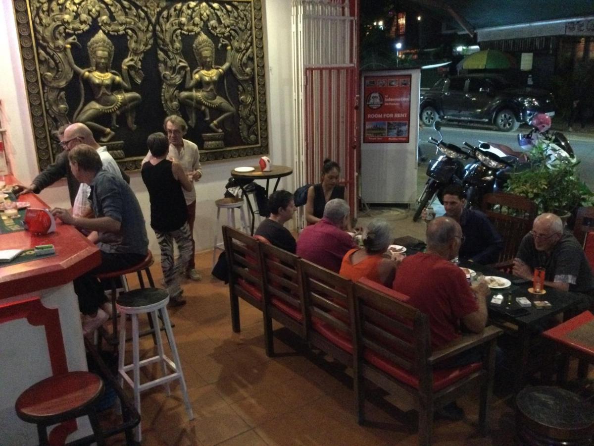 White Monkey Hotel Siem Reap Bagian luar foto