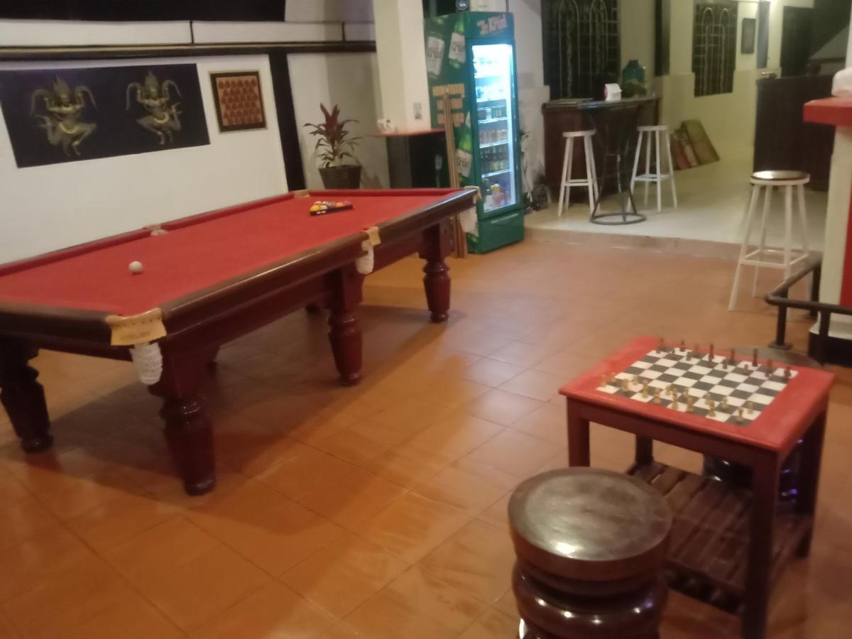 White Monkey Hotel Siem Reap Bagian luar foto