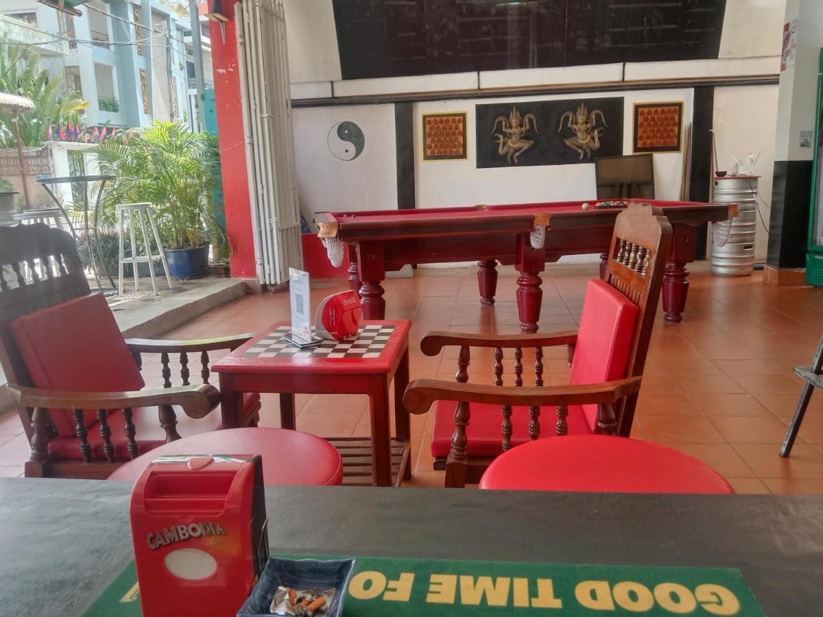 White Monkey Hotel Siem Reap Bagian luar foto